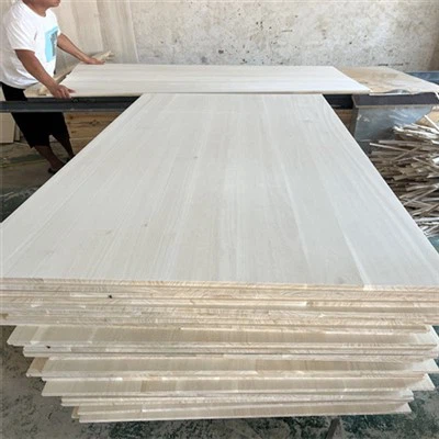 Paulownia medienos tvirta lenta